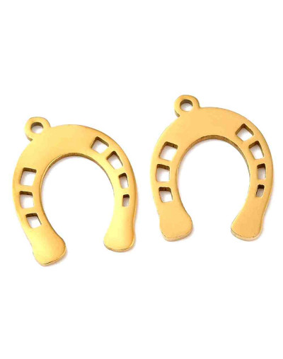 Herradura. Acero inoxidable. Color dorado. 17,5x14x1 milímetros. 1,2 mm perforación. 1 unidad.