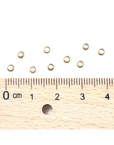 Esfera. Acero inoxidable. Color dorado. 3 mm diámetro. 1,5 mm perforación. 50 uds.