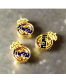 REAL MADRID. Aleación de Cobre. Baño 18K Gold. 17X12X4 milímetros. 2 mm perforacion. 1 unidad. REAL MADRID. Aleación de Cobre. Baño 18K Gold. 17X12X4 milímetros. 2 mm perforacion. 1 unidad.
