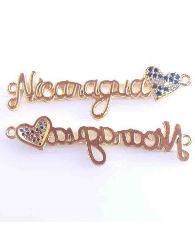 Nicaragua+Corazón Bandera. Aleación+Zirconia. Baño 18KGold. 40X12x1,8 mm. 1,5 mm perforación. 1 ud.