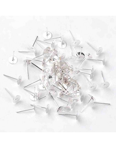 Pin aretes. Aleación de cobre. Color plateado. Pin 0,7 milímetros. Base 6 mm. Cierre silicón. 40 uds