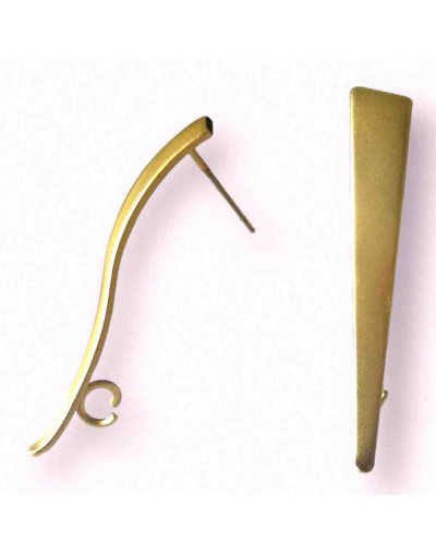 Pin aretes. Aleación de cobre. Color dorado mate. 42x6 mm. 4 mm perforación. Cierre silicón. 2 uds. 