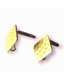 Pin aretes. Aleación de cobre. Color dorado mate. 18x18 mm. 4 mm perforación. Cierre silicón. 2 uds. Pin aretes. Aleación de cobre. Color dorado mate. 18x18 mm. 4 mm perforación. Cierre silicón. 2 uds.