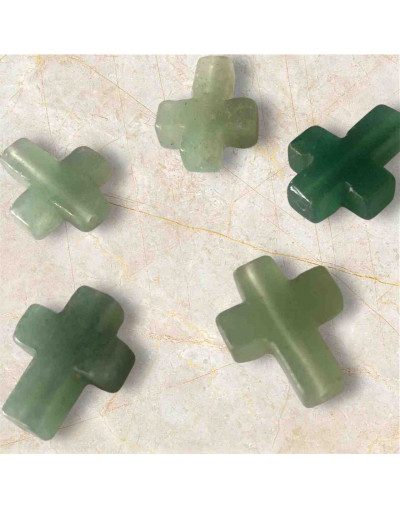 Aventurina Verde. Cruz (2). 12x16x5 milímetros. 1 mm perforación. 1 unidad.