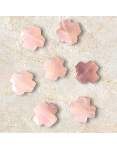 Cuarzo Rosa. Cruz (3). 12x12x6 milímetros. 1 mm perforación. 1 unidad.