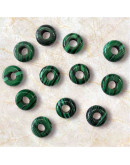 Malaquita Sintética. Anillo. 10x4 milímetros. 1 mm perforación. 1 unidad. Malaquita Sintética. Anillo. 10x4 milímetros. 1 mm perforación. 1 unidad.