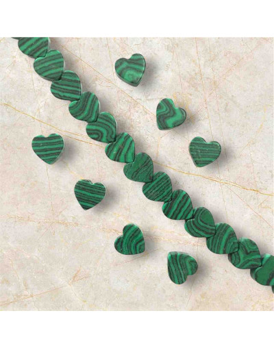 Malaquita Sintética. Corazón (1). 10x4 milímetros. 1 mm perforación. 1 unidad.