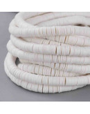 Discos. Color blanco. 6 milímetros diámetro. 1 mm grosor. 380~400 uds hilo. 10 hilos.