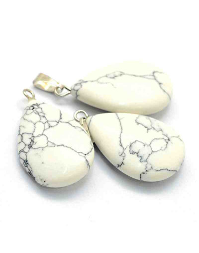 Howlite. Gota. Aleación de cobre. Color plateado. 25x17x5 mm. 2x7 mm cierre. 1 unidad.