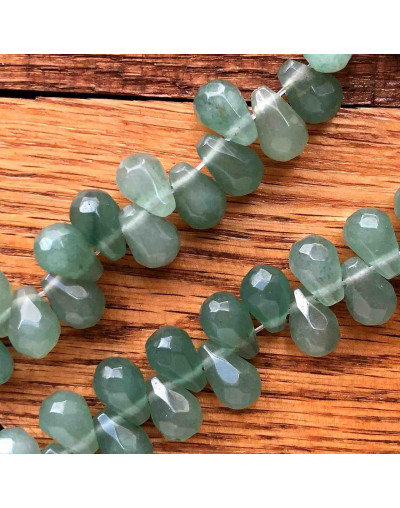 Aventurina Verde. Gota Faceteada. Perforación horizontal. 8x12 milímetros. 1 mm perforación. 1 ud.