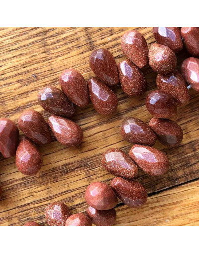 Aventurina Café. Gota Faceteada. Perforación horizontal. 8x12 milímetros. 1 mm perforación. 1 ud.