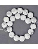 Howlite. Moneda. 16x6 milímetros. 1 mm perforación. 1 unidad. Howlite. Moneda. 16x6 milímetros. 1 mm perforación. 1 unidad.