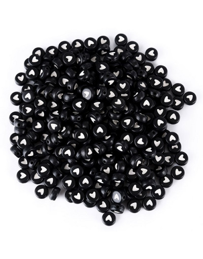 Corazón blanco sólido. Moneda negra. 7 milímetros lado. 1,5 mm perforación. 100 uds aproximado.