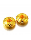 Rondelle (3). Aleación de cobre. Color dorado. 8x3 milímetros. 2,5 mm perforación. 20 unidades.