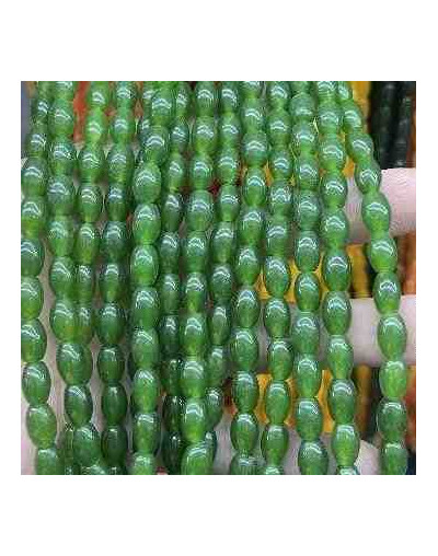 Calcedonia Teñida. Verde. Barril. 9x6 mm. 1 mm perforación. 40 uds hilo aprox. 1 hilo.