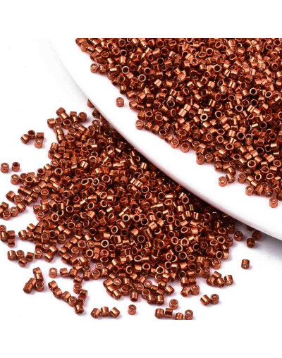 FGB Delica. Color: SADDLE BROWN. 1,5x1 mm. 0,5 mm perforación. 10 gr (2000 uds aprox).