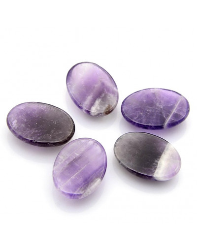 Amatista. Ovalado. 25x18x5~7 mm. Sin perforación. 1 unidad.