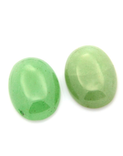 Aventurina Verde. Ovalado. 25x18x5~7 mm. Sin perforación. 1 unidad.
