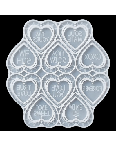 Molde para resina. Corazones (01). 165x157x6 mm. Corazón 45x50 mm. 2 mm perforación. 1 unidad.