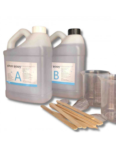 Resina Epoxy. Color cristal. Relación 1:1. 1/2+1/2 galón (3780 ml). Incluye accesorios. 1 set.