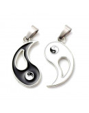 Yin-Yang. Aleación y esmalte. Color plateado. 29x25x2 mm. 4x7 mm cierre. 1 set - 2 unidades.