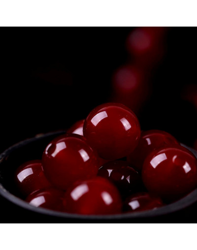 Calcedonia. DARK RED. 06 milímetros diámetro. 1 mm perforación. 60 uds hilo aprox. 1 hilo.