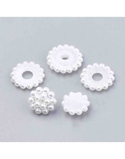 Esfera. Imitación perla. Color White. 10 mm diámetro. 1 mm perforación. 30 uds. aprox.