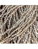 Perla natural de río. Forma irregular. Floral White. 4~6x4~6 mm. 0,5 mm perforación. 60 uds hilo