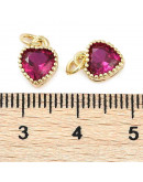 Corazón (5), Aleación + Zirconia. Baño 18KGold. DEEP PINK. 8,5x7x4 mm. 3 mm arandela. 1 ud. Corazón (5), Aleación + Zirconia. Baño 18KGold. DEEP PINK. 8,5x7x4 mm. 3 mm arandela. 1 ud.