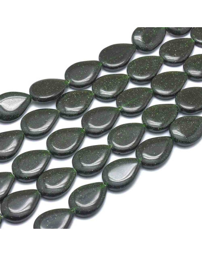 Aventurina. Gota. Color verde. 18x13x4 mm. 1 mm perforación. 1 unidad.