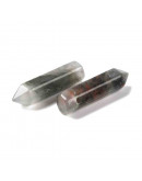 Bloodstone. Hexágono una punta. Faceteado. 30~33x8~9 milímetros. 1,5 mm perforación. 1 unidad. Bloodstone. Hexágono una punta. Faceteado. 30~33x8~9 milímetros. 1,5 mm perforación. 1 unidad.