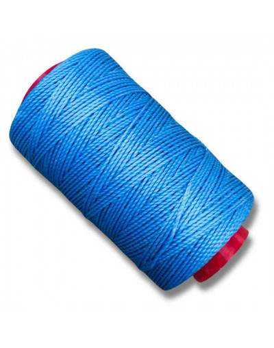 Hilo encerado poliéster. Color Celeste X156. Artist Twine. 1 milímetro grosor. 180 metros. 1 cono.