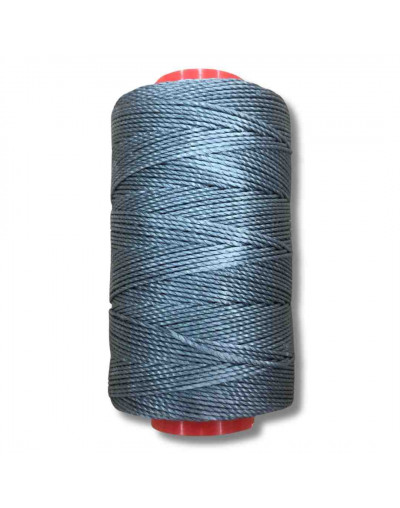 Hilo encerado poliéster. Color Gris M1243. Artist Twine. 1 milímetro grosor. 180 metros. 1 cono.