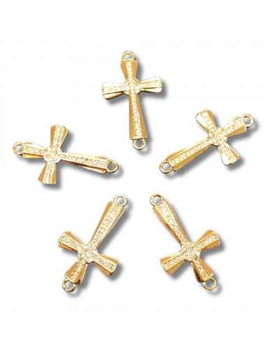 Religión: Cruz. Aleación+Zirconia. Baño 18KGold. 28x16x4 mm. 1,2 mm perforación. 1 unidad.