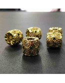 Barril. Aleación+Zirconia. Baño 18k gold. 9x10 milímetros. 4 mm perforación. 1 unidad. Barril. Aleación+Zirconia. Baño 18k gold. 9x10 milímetros. 4 mm perforación. 1 unidad.