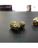 Búho. Aleación+Zirconia. Baño 18k gold. 10 mm diámetro. 2 mm perforación. 1 unidad. Búho. Aleación+Zirconia. Baño 18k gold. 10 mm diámetro. 2 mm perforación. 1 unidad.