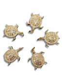 Tortuga (2). Aleación+Zirconia. Baño 18kGold. 20x23x4 milímetros. 5 mm arandela. 1 unidad. Tortuga (2). Aleación+Zirconia. Baño 18kGold. 20x23x4 milímetros. 5 mm arandela. 1 unidad.