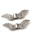 Alas. Acero inoxidable. Color plateado. 6x21x3 mm. 1,5 mm perforación. 1 unidad.