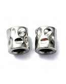 Columna. Acero inoxidable. Color plateado. 4x4 milímetros. 1,6 mm perforación. 4 unidades.