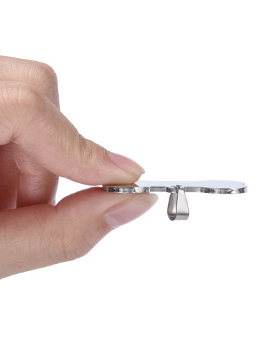 Blank Stamping. Hueso. Acero inoxidable. Color Plateado. 22x40x1,8 mm. 3x6 mm cierre. 1 ud.