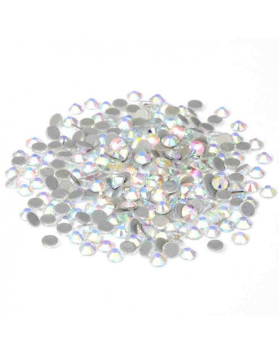 Rhinestone termo adhesivo. Faceteado. Color: Crystal AB. 3.8~4.0 mm (SS16). 480 uds aprox.