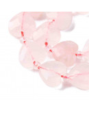 Cuarzo Rosa. Corazón. Faceteado. 9x10x4 milímetros. 1,2 mm perforación. 1 unidad. Cuarzo Rosa. Corazón. Faceteado. 9x10x4 milímetros. 1,2 mm perforación. 1 unidad.