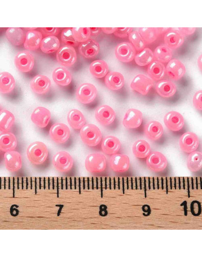 Chaquira. 4 mm. Color Sólido Ceylon. PINK. 1,50 mm perforación. 1 libra. 4500 uds aprox.