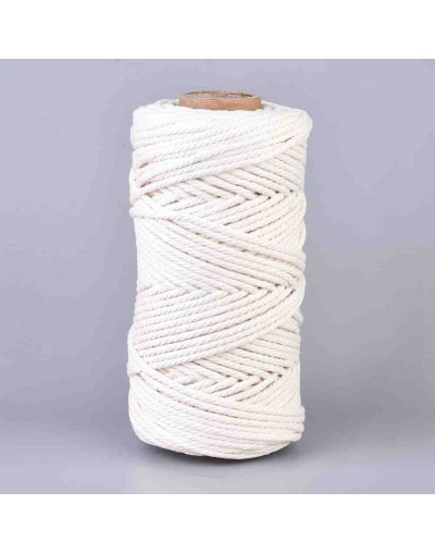 Hilo de algodón para macramé. 4 mm grosor. Color: GHOST WHITE. 100 metros.