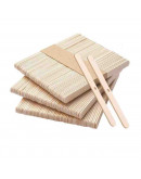 Portamechas. Madera. 15 centímetros largo. 1 centímetro ancho. 1 perforación. 20 unidades.