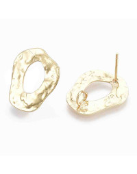 Pin aretes. Aleación de cobre. Baño 18KGold. 17x14 mm. 2,5 mm perforación. Cierre de silicón. 2 uds.