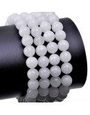 Agata. WHITE. 06 mm diámetro. 1 mm perforación. 60 uds hilo aprox. Agata. WHITE. 06 mm diámetro. 1 mm perforación. 60 uds hilo aprox.