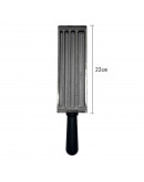 Lingotera. Hierro fundido. 6 canales. Planchas 197 mm, diferentes grosores y anchos. 1 ud. Lingotera. Hierro fundido. 6 canales. Planchas 197 mm, diferentes grosores y anchos. 1 ud.