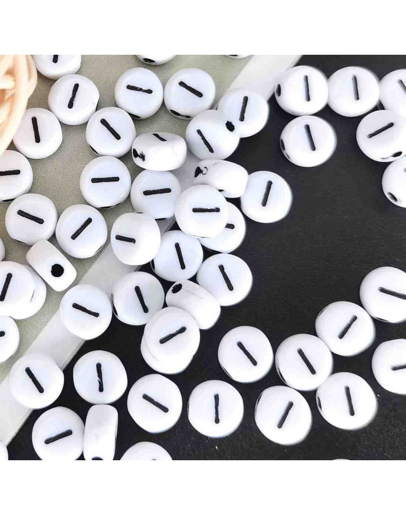 Letra negra. Moneda blanca. Vocales. 7 mm diámetro. 1,5 mm perforación. 100 uds. aproximado. Letra negra. Moneda blanca. Vocales. 7 mm diámetro. 1,5 mm perforación. 100 uds. aproximado.