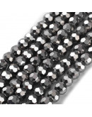 Esfera faceteada. Color plateada. 6x5 milímetros. 1 mm perforación. 100 uds hilo aprox.. 1 hilo.